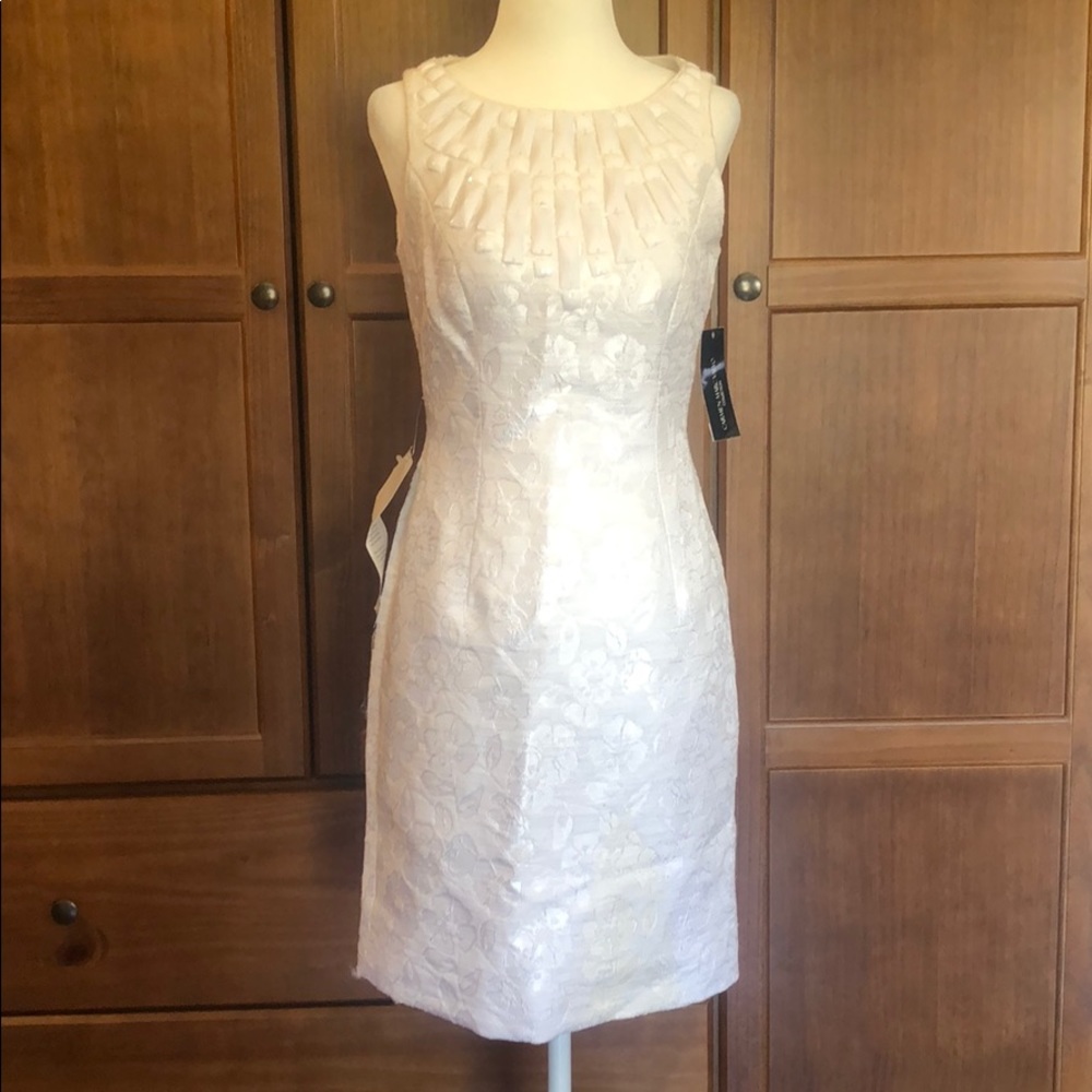 White semi formal/cocktail Carmen Marc Valvo Dress